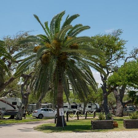 فندق روكبورتفي  By The Bay المظهر الخارجي الصورة